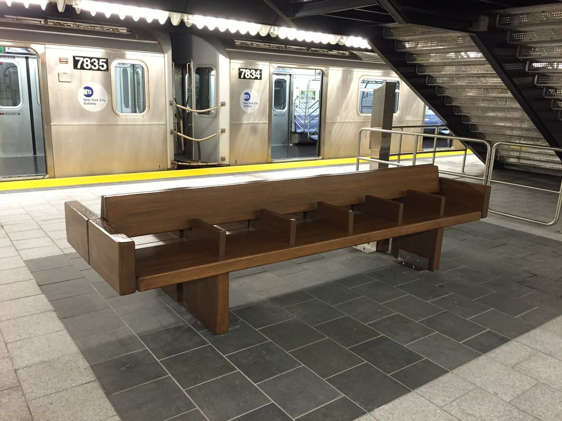 What brand new subway benches look like—from the <a href="http://gothamist.com/2015/09/13/7_train_hudson_yards.php">2015 opening of the Hudson Yards station</a><br>